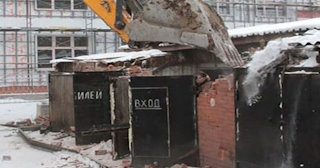 Снос гаража и вывоз мусора в Тынде - Быстро и качественно от Сварной-Тнд от 2103 рублей